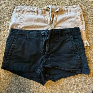 American Eagle Low Waisted Shorts Khaki and Black Size 6